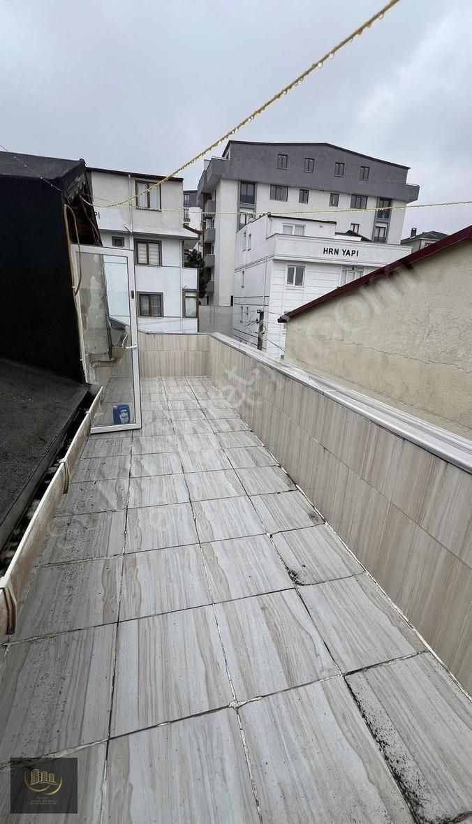 Çayırova Özgürlük Kiralık Daire Çayırova'da 4+1 180m2 Üst Dublex !