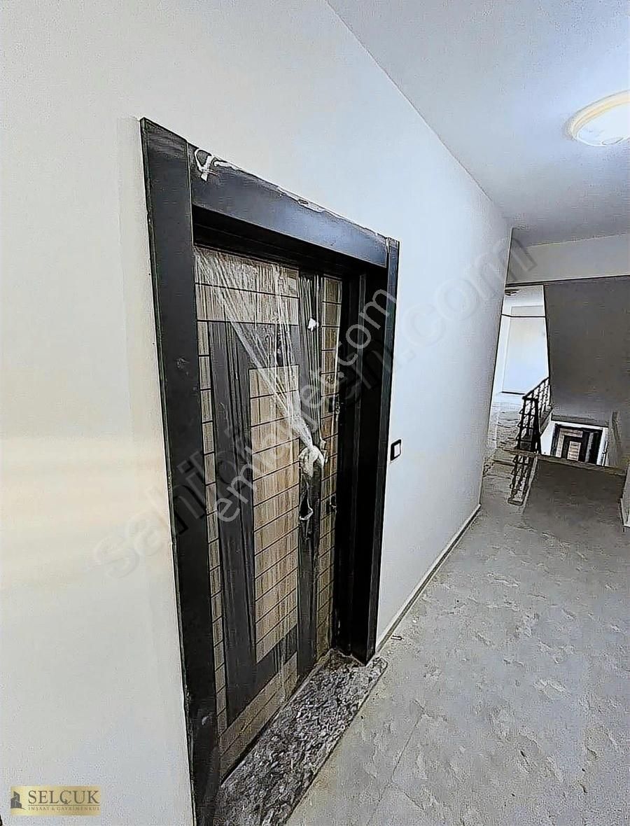 Selçuk'tan Muradiye Mah 2+1 Full Lüks Satılık Daire - Görsel 9