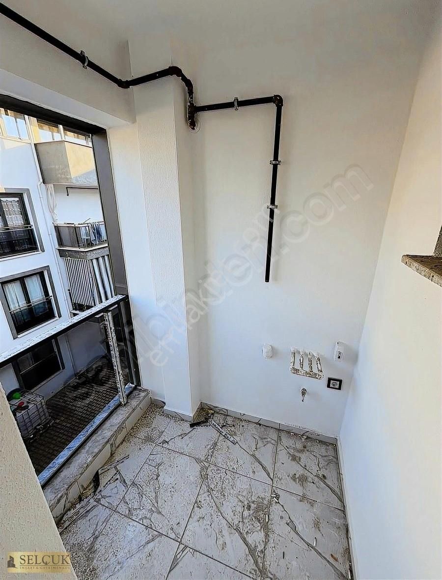 Selçuk'tan Muradiye Mah 2+1 Full Lüks Satılık Daire - Görsel 15