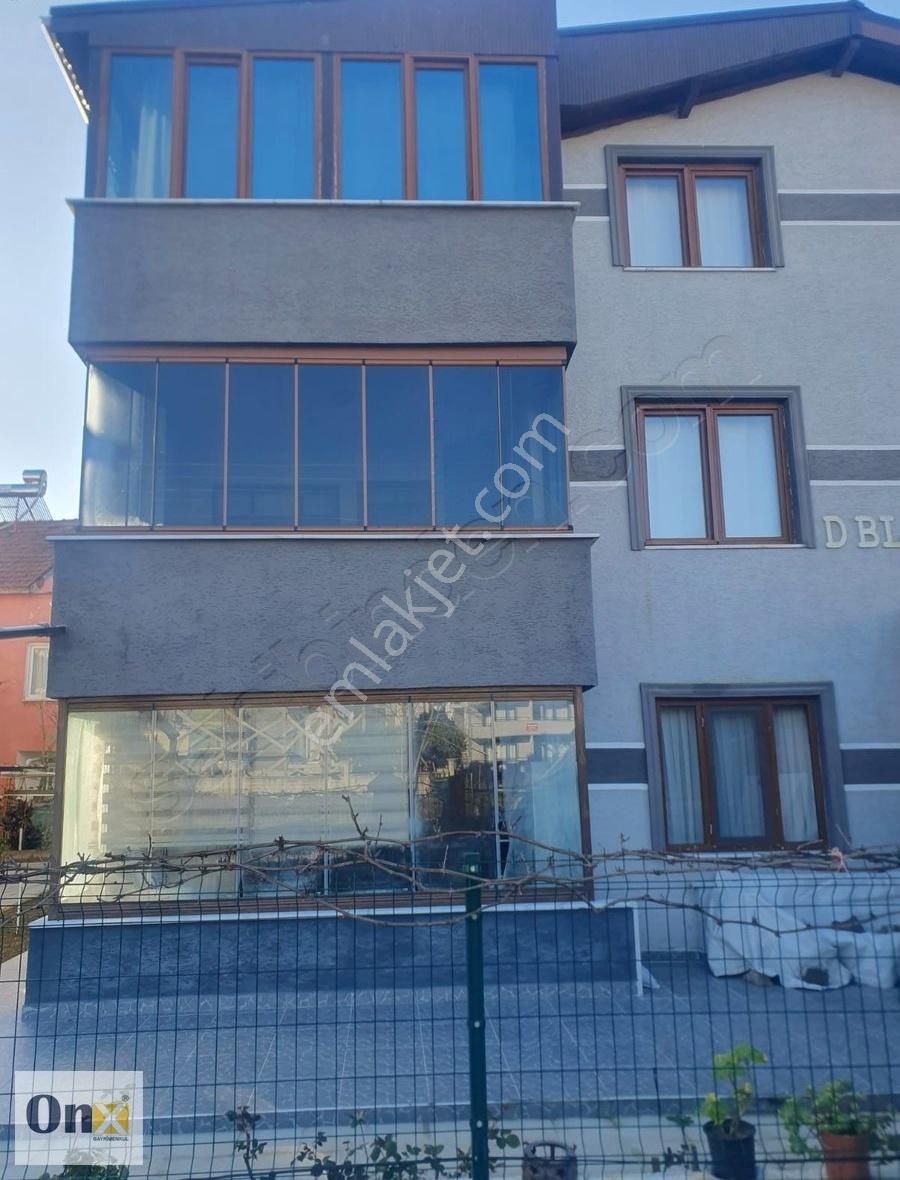 Kandıra Kefken Satılık Yazlık Kefkende 160 M2 Eşyalı Deniz Manzaralı Çatı Dublex Daire