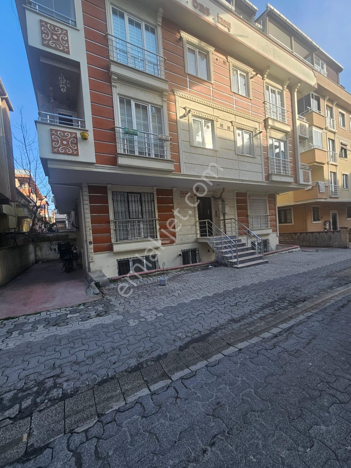 Ataşehir Kayışdağı Kiralık Daire Asıa Emlaktan Dörtyolda Merkezde Full Eşyalı 1+1