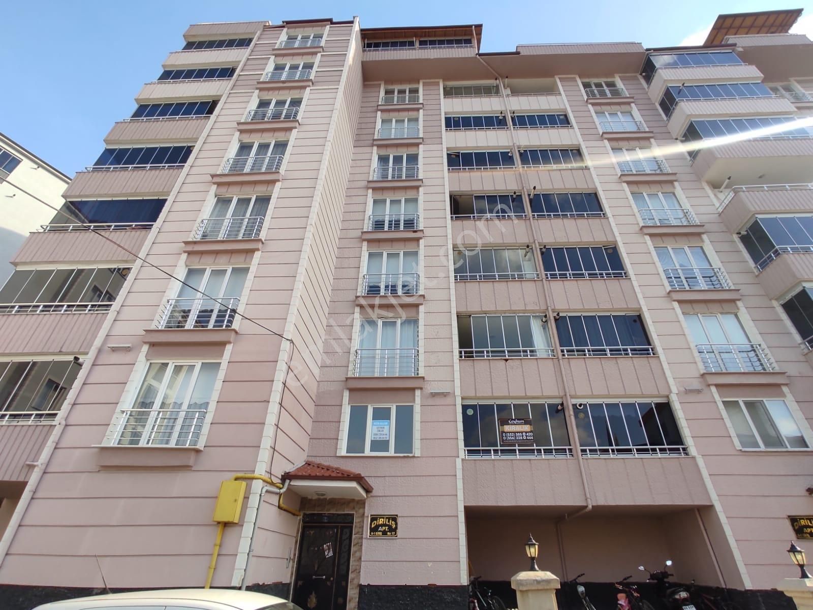 Tokat Merkez Perakende Kiralık Daire 3+1 Diriliş Sitesinde Açık Otoparklı Adliye - Sgk Yakınlarında