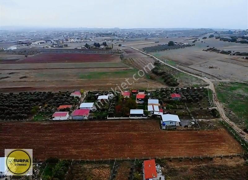 Menderes Oğlananası Cumhuriyet Satılık Müstakil Ev Oğlananası 425m2 Bahçe İçerisinde - 2+1 Satılık Müstakil Ev