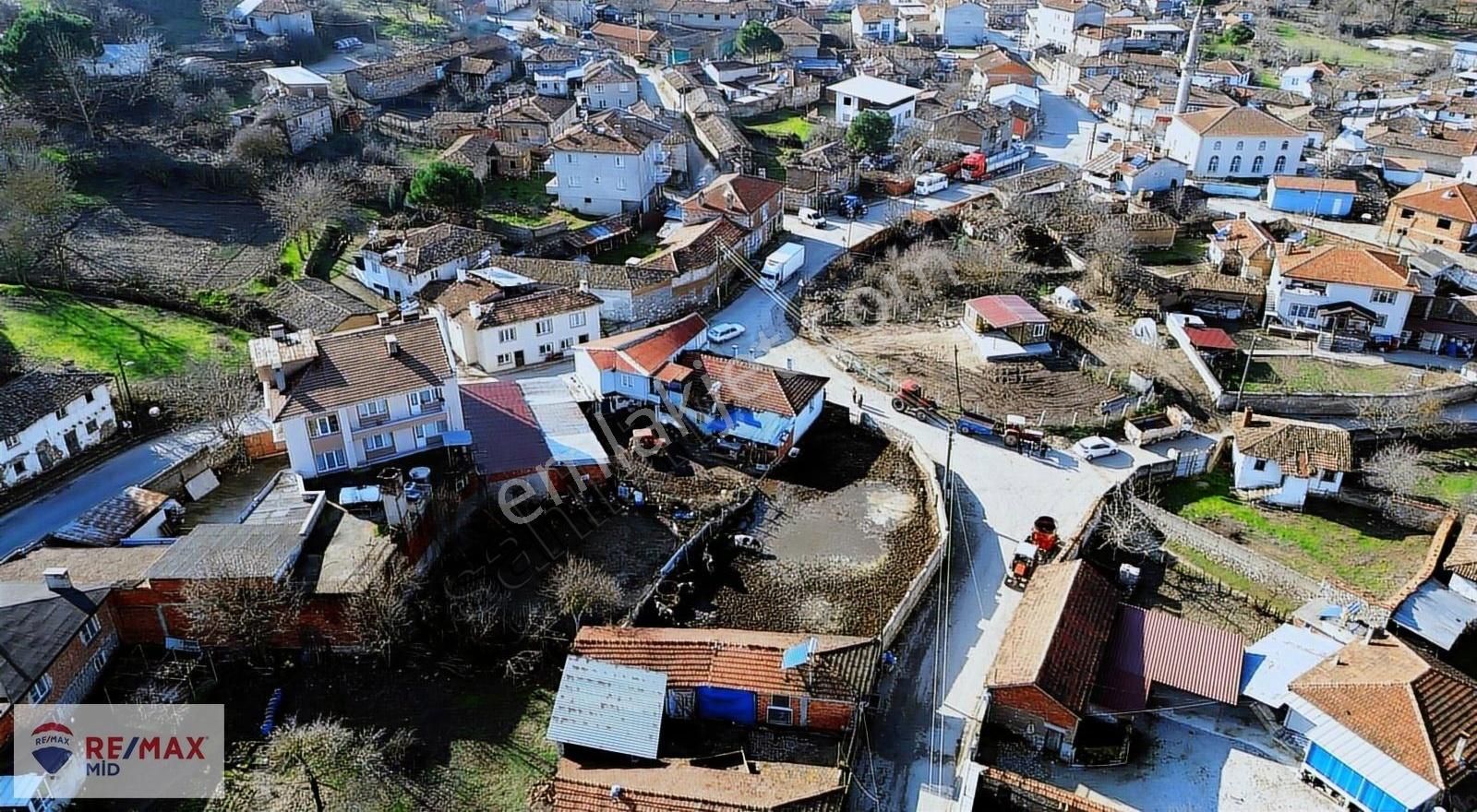 Balya Ilıca Satılık Konut İmarlı Remax Mıd'den - Balıkesır Balya Ilıca'da 2 Kat Imarlı Arsa