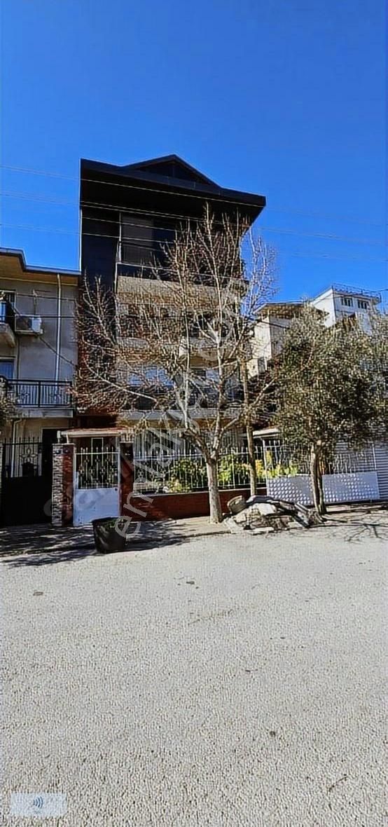 Bornova Ergene Kiralık Daire Bornova Sıfır 3+1 Ebeveyn Banyolu Çamaşır Odalı Kiralık