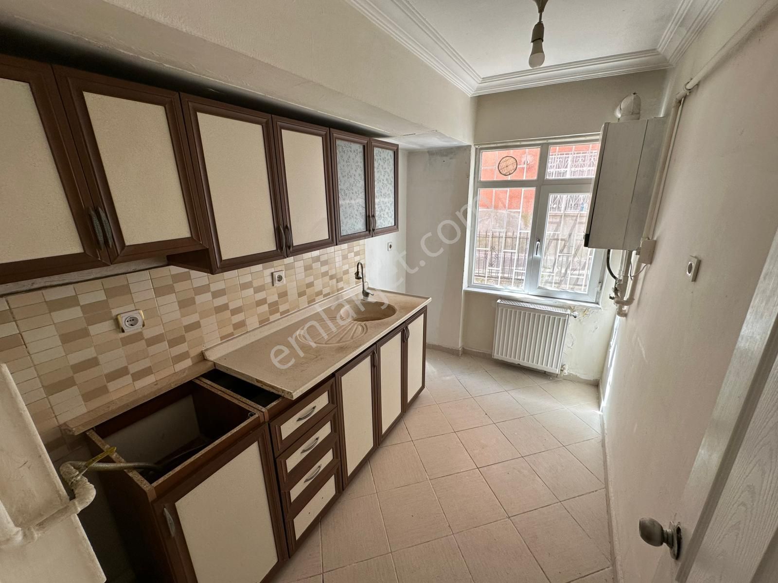 Cihandan A.eğlencede Etlik Cadde Üzeri Şehir Hastanesi Yakını3+1