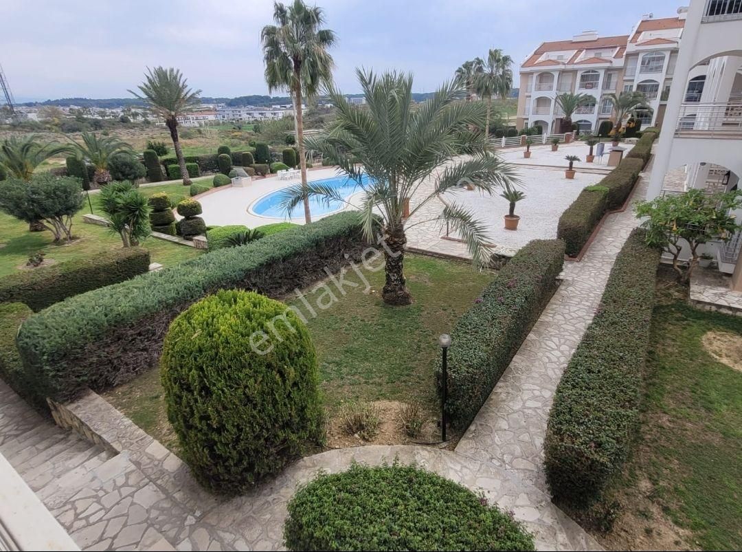 Side Hill 2 Sitesinde Arakat 2+1 Eşyalı Daire - Görsel 9