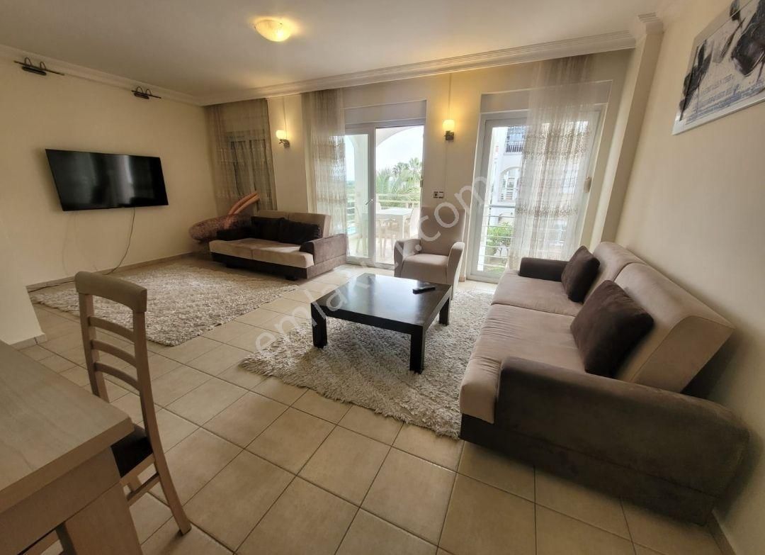 Side Hill 2 Sitesinde Arakat 2+1 Eşyalı Daire - Görsel 6