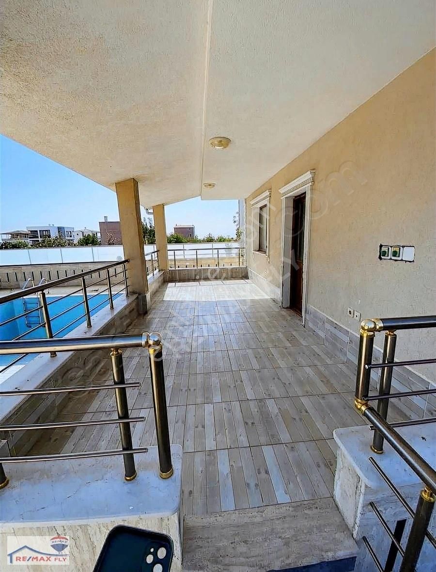 Tekirdağ Marmaraereğlisinde 3 Katlı Havuzlu Satılık Villa - Görsel 17