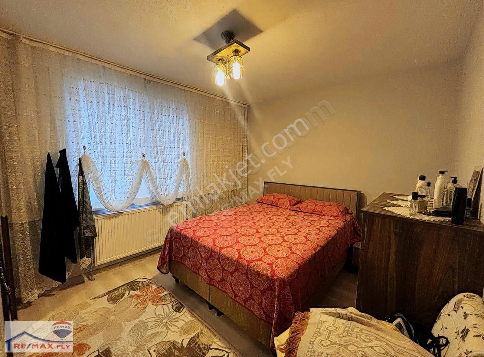 Beykoz Ortaçeşme'de Boğaz Manzaralı 2 Katlı Satılık Müstakil Ev - Görsel 7