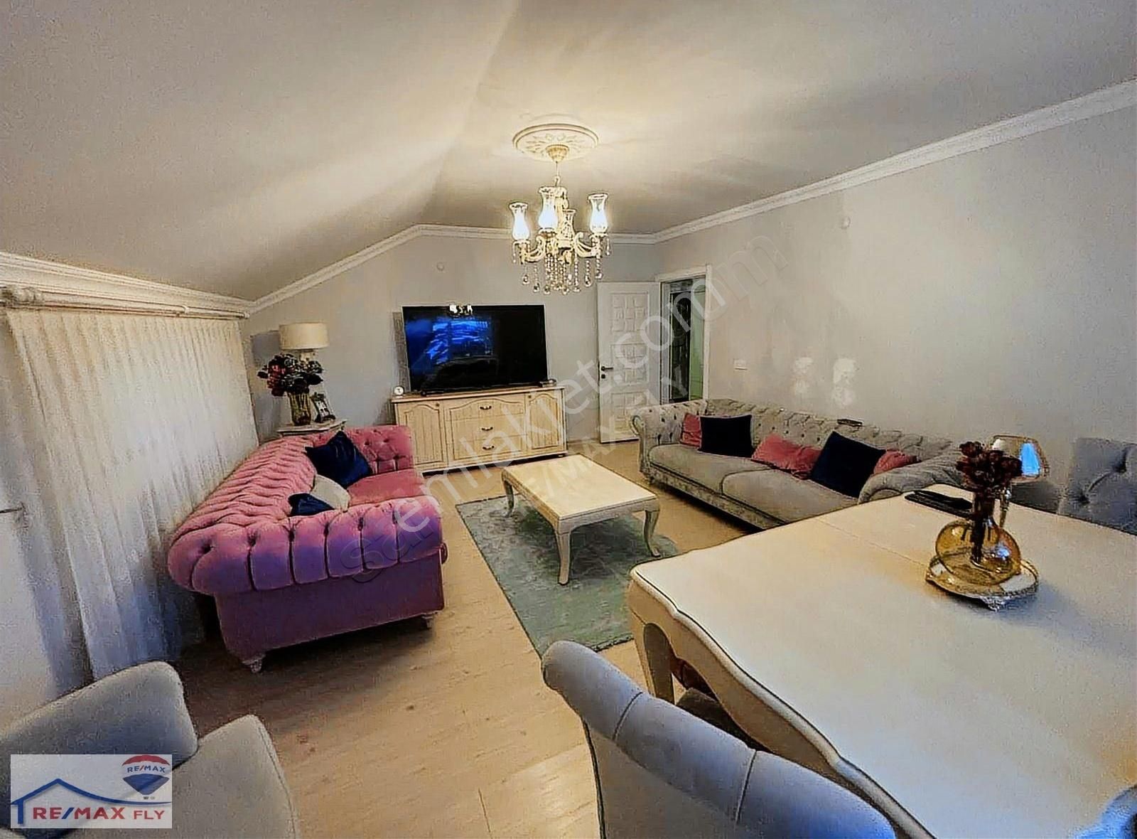 Beykoz Ortaçeşme'de Boğaz Manzaralı 2 Katlı Satılık Müstakil Ev - Görsel 18