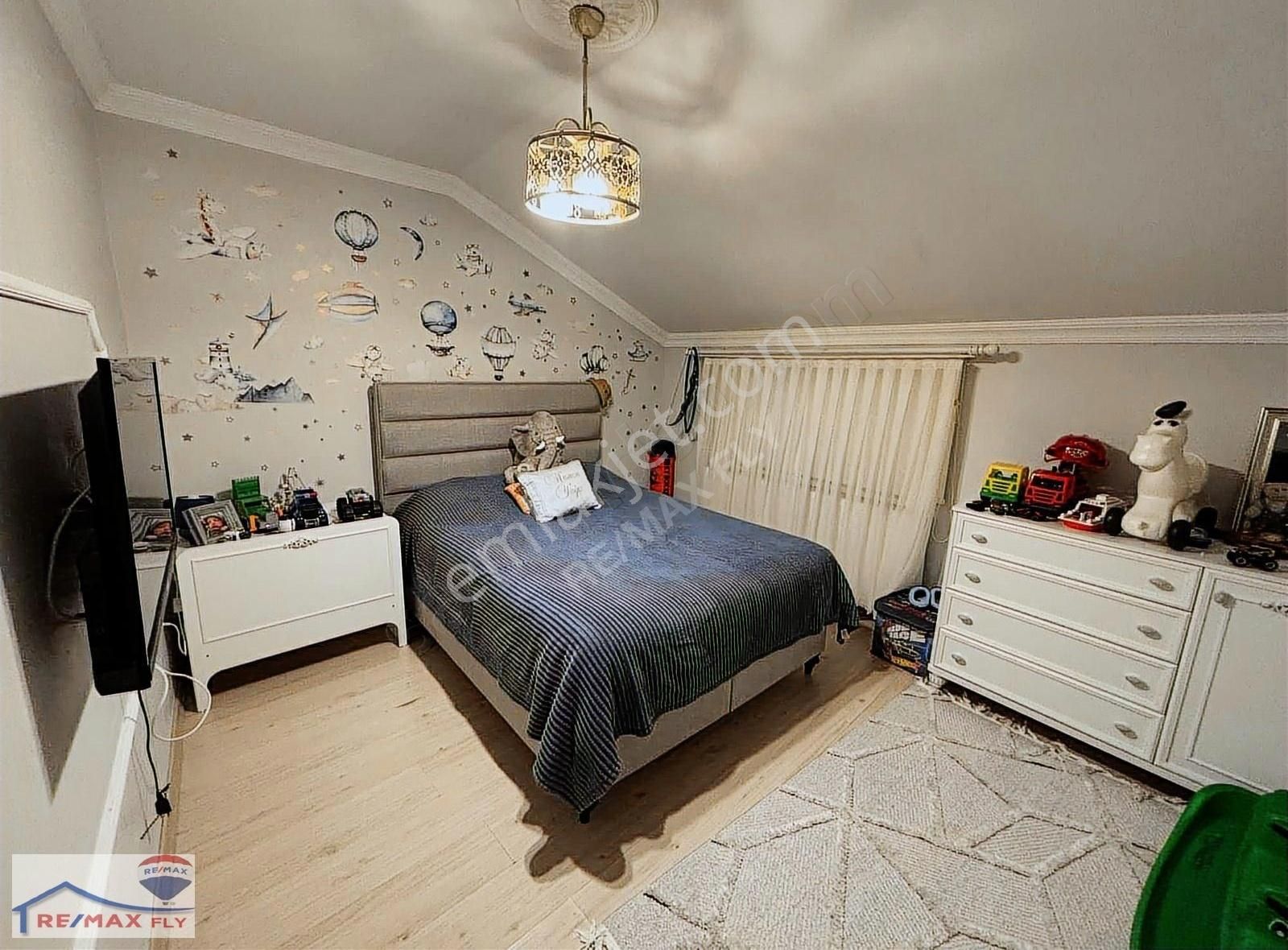 Beykoz Ortaçeşme'de Boğaz Manzaralı 2 Katlı Satılık Müstakil Ev - Görsel 20