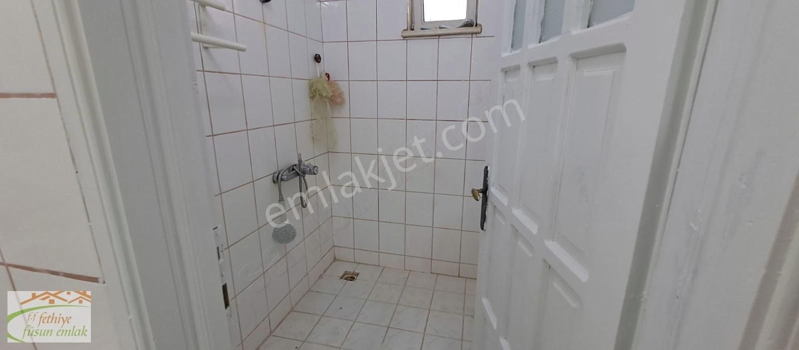 Fethiye Çatalarık Kiralık Daire Füsun Emlak'tan Çatalarık Mah. 3+1 Giriş Katı Daire Kiralıktır