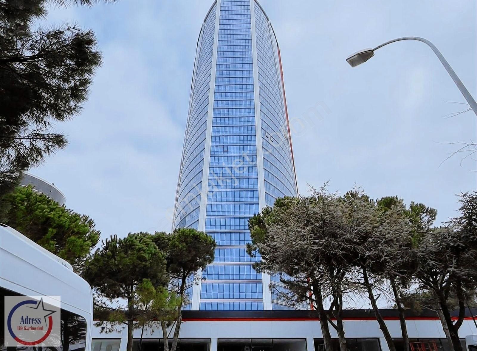 Kartal Soğanlık Yeni Kiralık Ofis Kartal Bumerang Towers'da Kiralık Ofis Katı A Plas Fırsatt