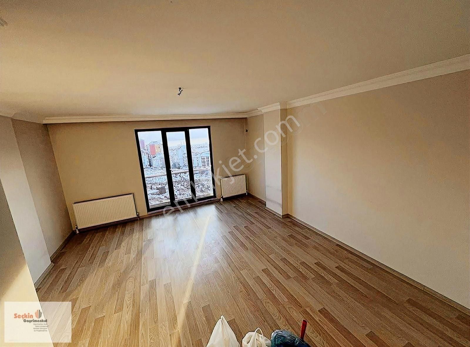 Maltepe Zümrütevler Kiralık Daire Maltepe Zümrütevler 2+1 Yüksek Giriş Deniz Maznaralı Ayrı Mutfak