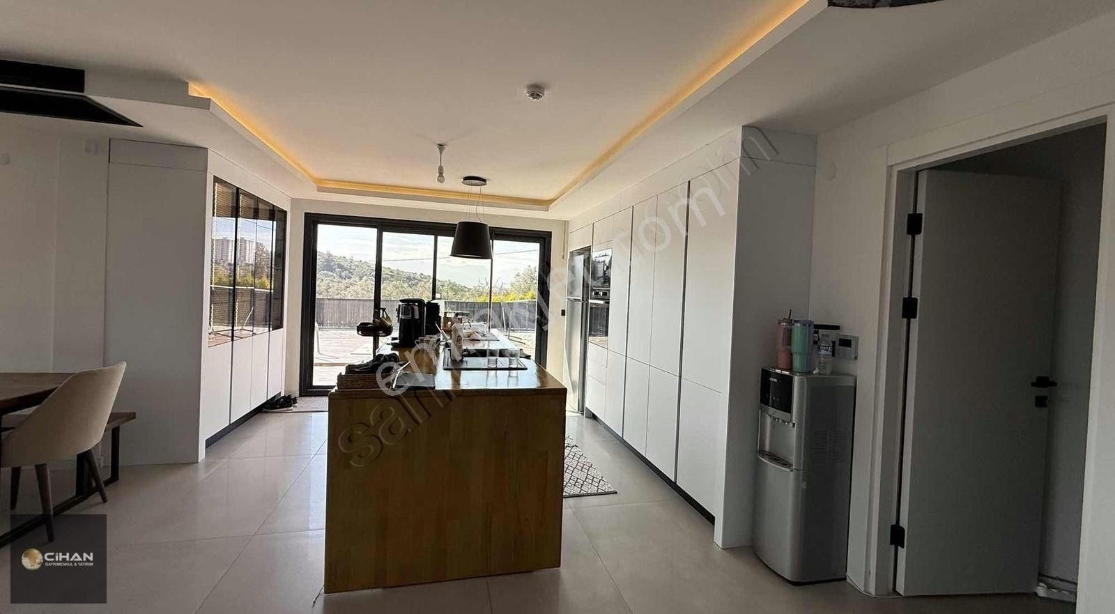 Kuşadası Merkeze 5 Dakika Uzaklıkta Malikane - Görsel 30