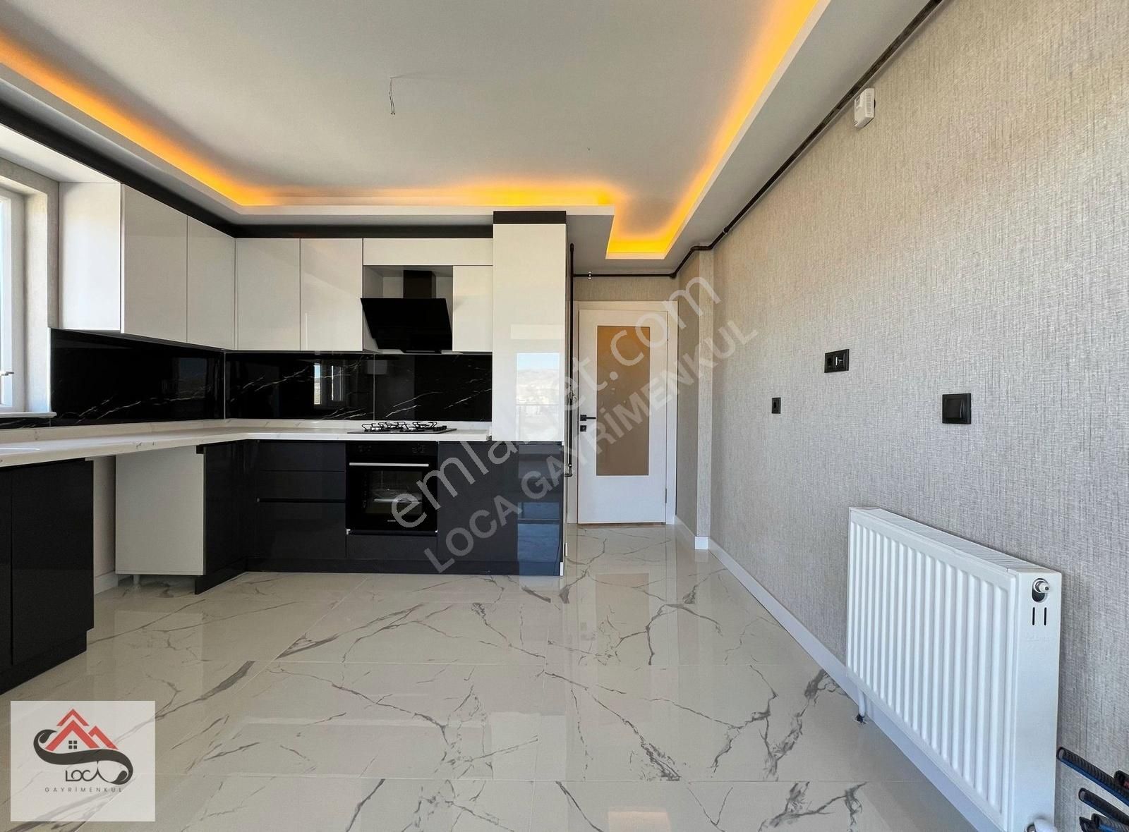 Loca'dan F.çakmak'ta Cadde Üzeri E.banyo-g.odalı 165m2 U.lüx 4+1 - Görsel 19