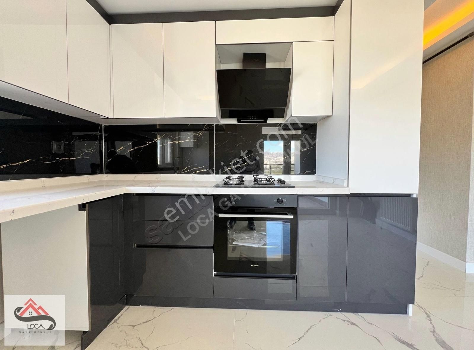 Loca'dan F.çakmak'ta Cadde Üzeri E.banyo-g.odalı 165m2 U.lüx 4+1 - Görsel 6
