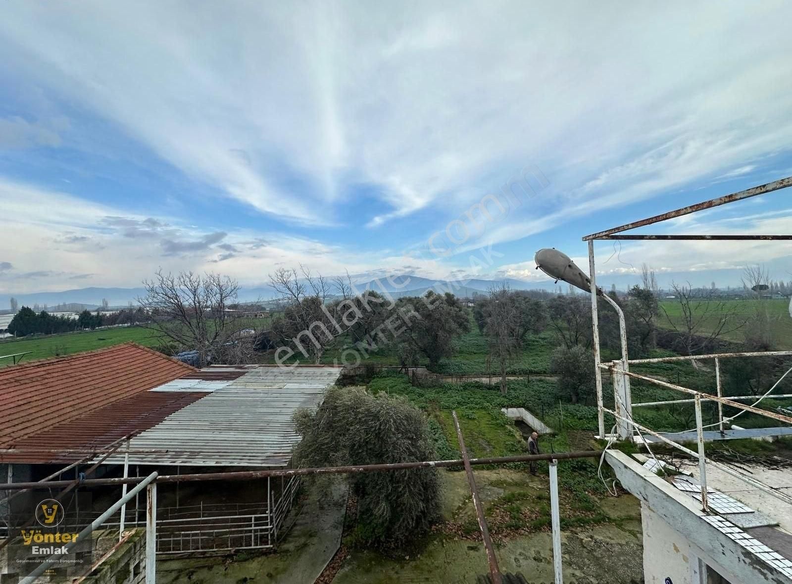 Yönter Emlaktan Tireye 3 Km Mesafede Satılık Çiftlik - Görsel 2