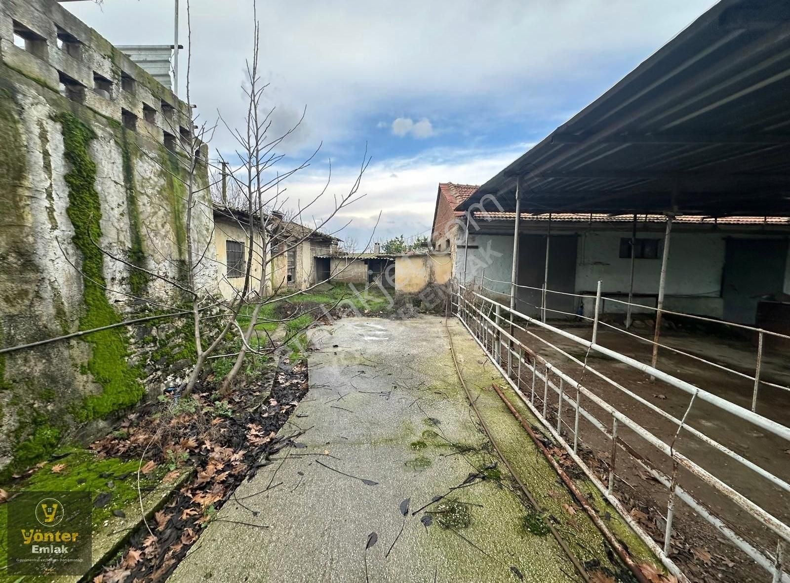 Yönter Emlaktan Tireye 3 Km Mesafede Satılık Çiftlik - Görsel 19