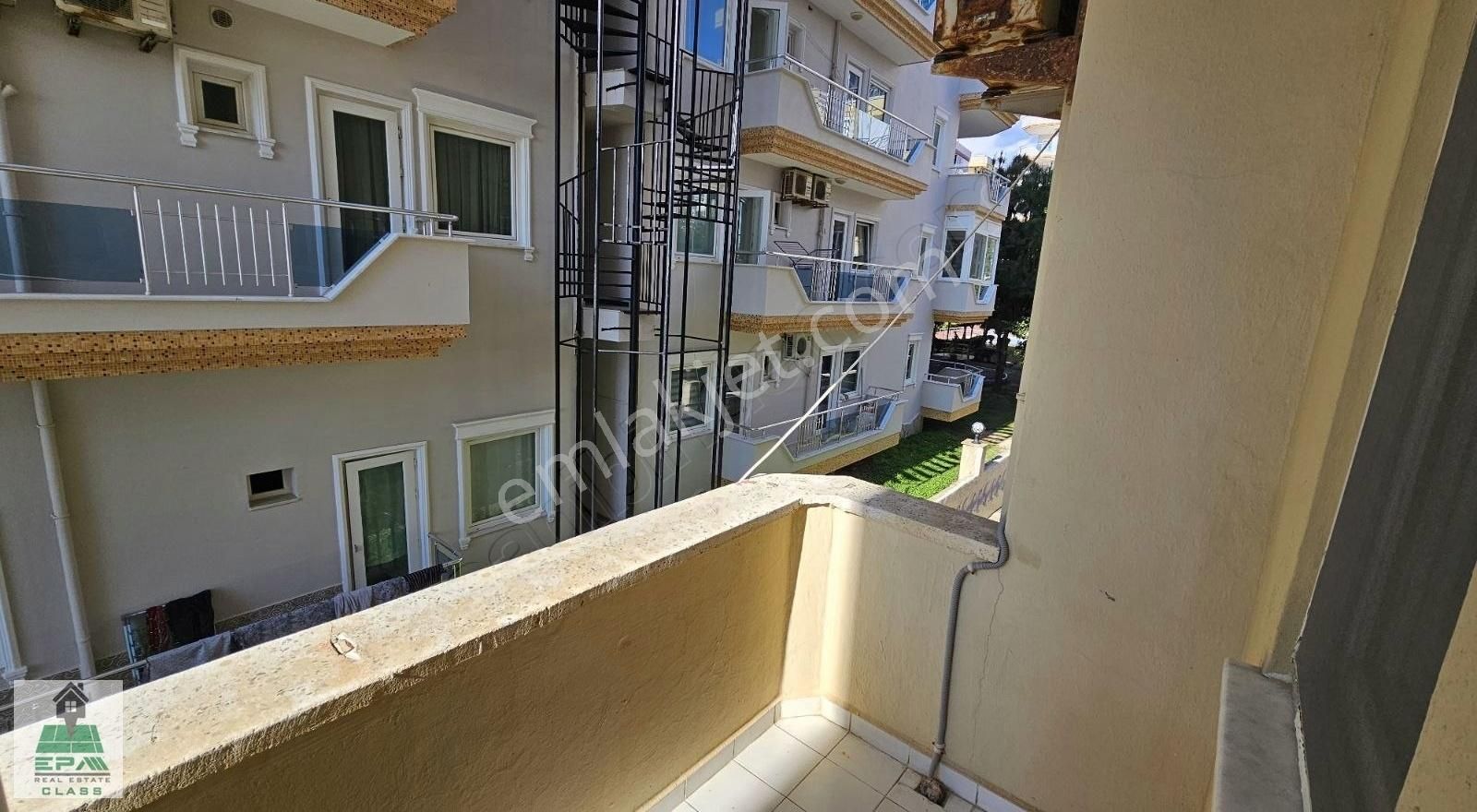 Alanya Mahmutlar Mevkiinde Satılık Denize Sıfır Daire - Görsel 17