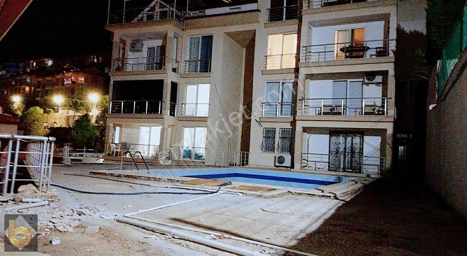 Fethiye Patlangıç Mahallesi'nde Satılık 2+1 Havuzlu Arakat Daire - Görsel 8