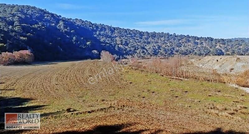 Ezine Çamköy Köyü Satılık Ticari İmarlı Çanakkale Anayola Cepheli 8.5 Dönüm Ticari İmara Uygun