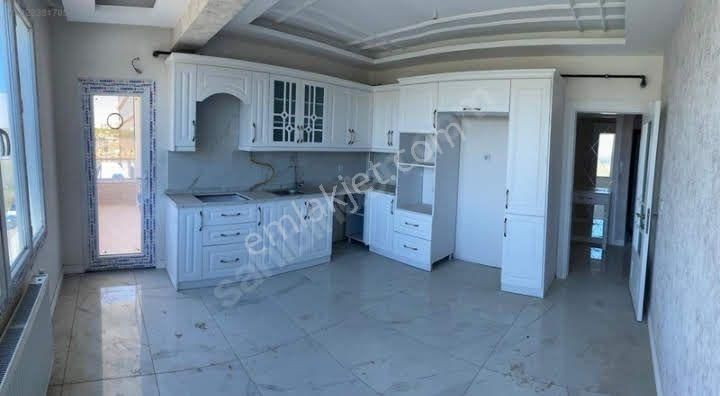 Bağlar Bağcılar Satılık Daire Hızlı 21 Gayrımenkulden Ahmet Kaya Caddesinde Acil Satılık 2+1 115 M² Daire