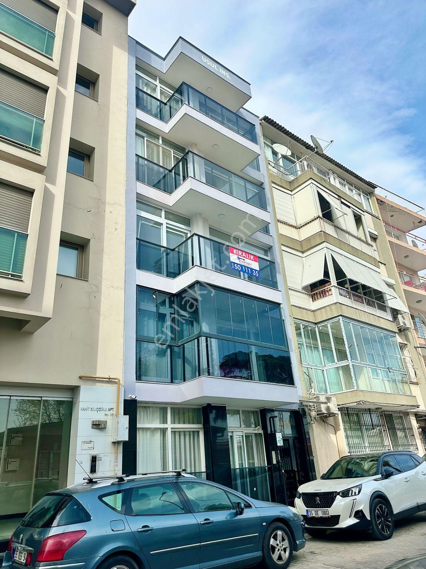 Karşıyaka Aksoy'da, Sahile 300 Metre Yenilenmiş 3+1 Kiralık Daire!