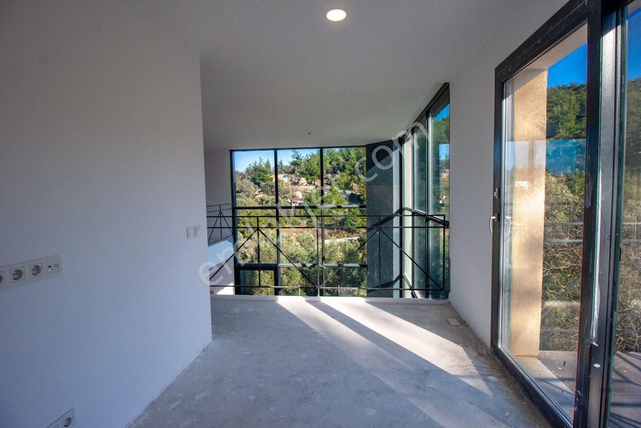 Milas Kısırlar'da 5+2 Lüx Villa (1000 M2 Arazi) - Görsel 19