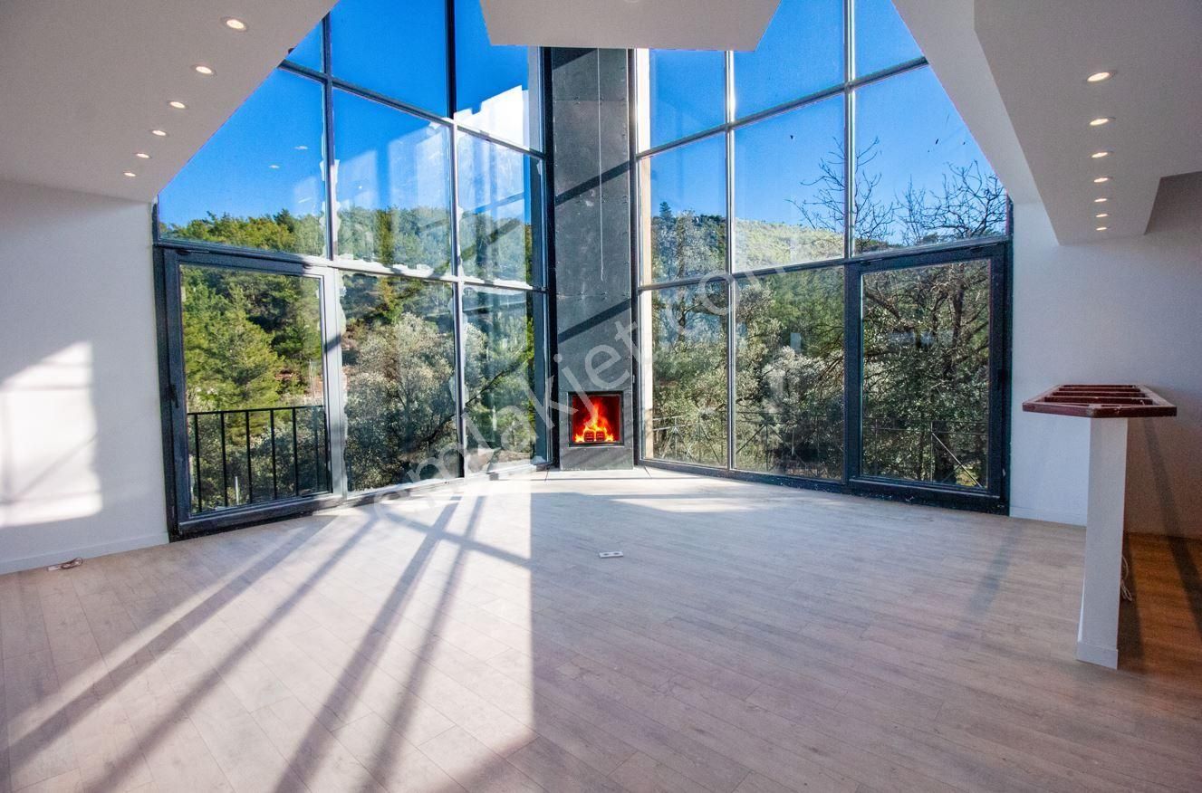 Milas Kısırlar'da 5+2 Lüx Villa (1000 M2 Arazi) - Görsel 2