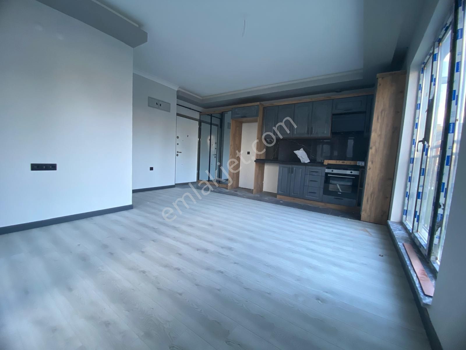 İncek Taşpınar Butik Sitede Lüks Yapılı Kiralık 1+1 Daire - Görsel 21