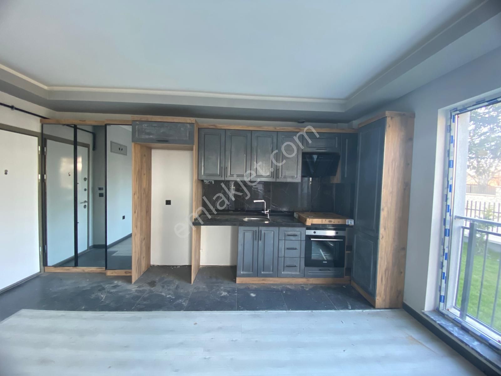 İncek Taşpınar Butik Sitede Lüks Yapılı Kiralık 1+1 Daire - Görsel 19