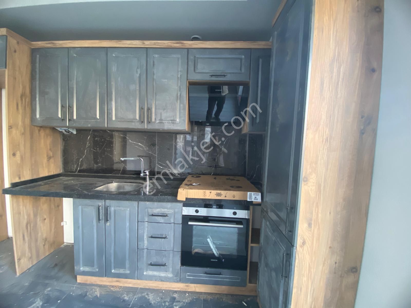 İncek Taşpınar Butik Sitede Lüks Yapılı Kiralık 1+1 Daire - Görsel 17