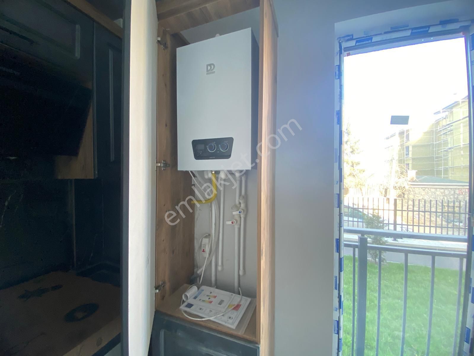 İncek Taşpınar Butik Sitede Lüks Yapılı Kiralık 1+1 Daire - Görsel 16