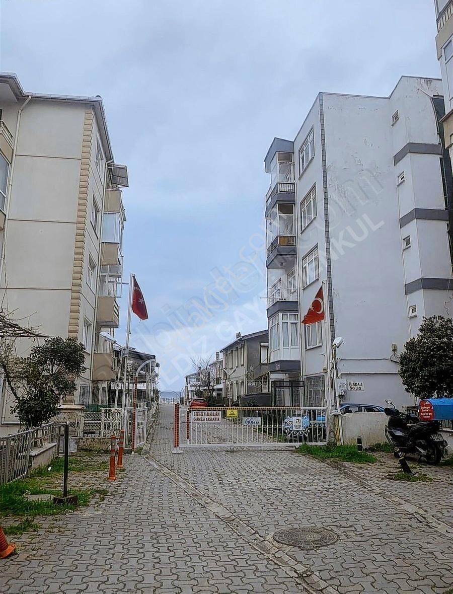 Büyükçekmece Kamiloba Satılık Daire 66 Evler'de Müthiş Manzaralı Yazlık Daire