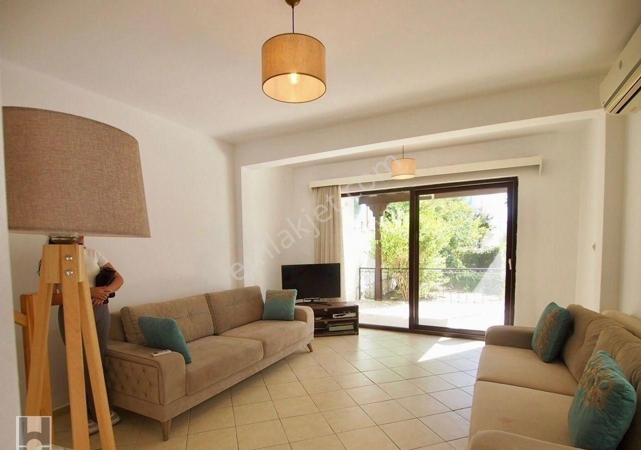 Bodrumda Satılık Müstakil Ev Bitezde Denize 200 Metre Düzayak Bahçeli Villa Kumsal Plaja Cok Yakın - Görsel 11