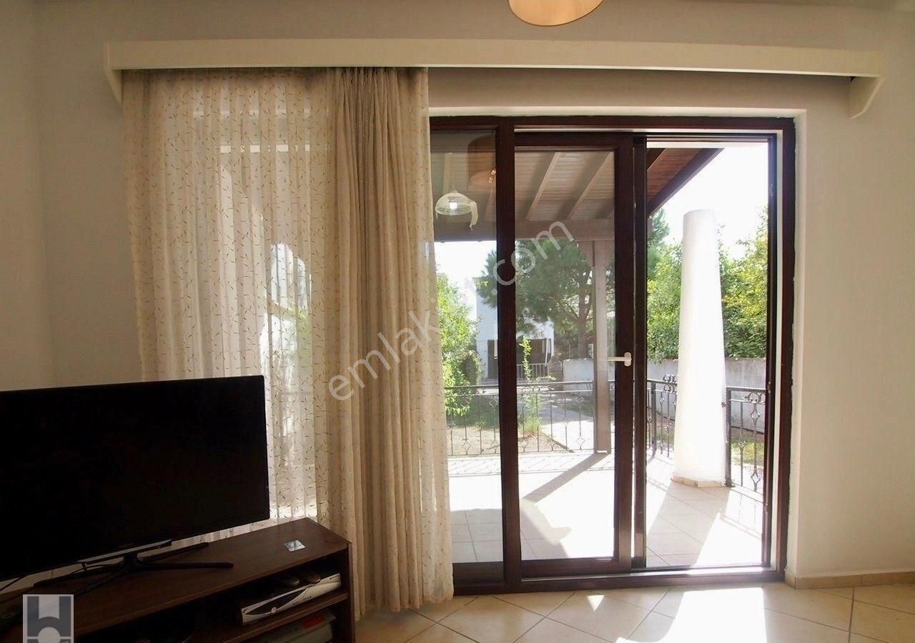 Bodrumda Satılık Müstakil Ev Bitezde Denize 200 Metre Düzayak Bahçeli Villa Kumsal Plaja Cok Yakın - Görsel 16