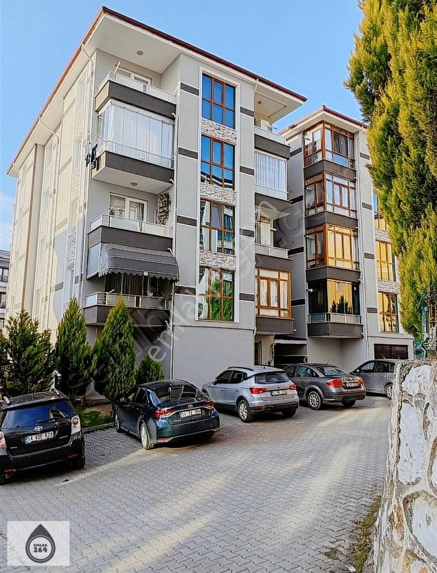 Korucuk Merkez Çok Temiz Masrafsız Satılık 2+1 Daire