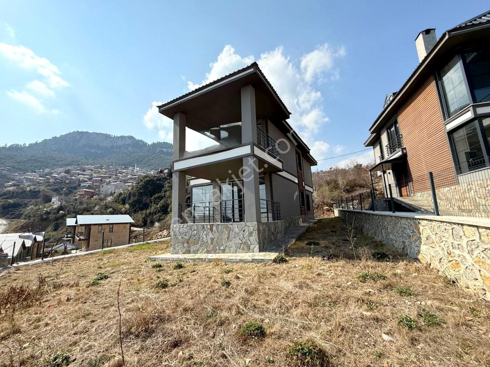 Remax Toros'tan Fındıkpınarı'nda Satılık 3+1 Villa - Görsel 12