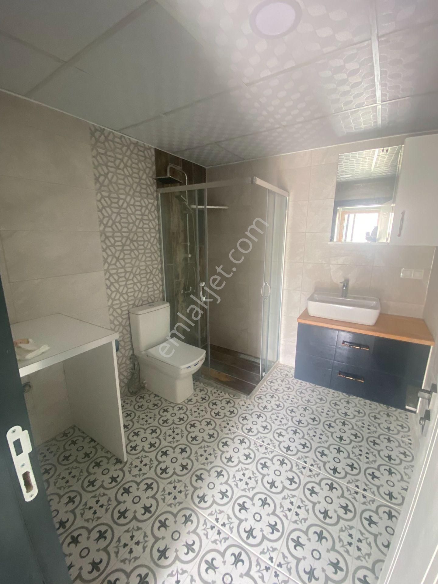 Dikili Güven Emlak'tan Demirtaş Köyünde Acil Satılık Müstakil Taş Ev - Görsel 17