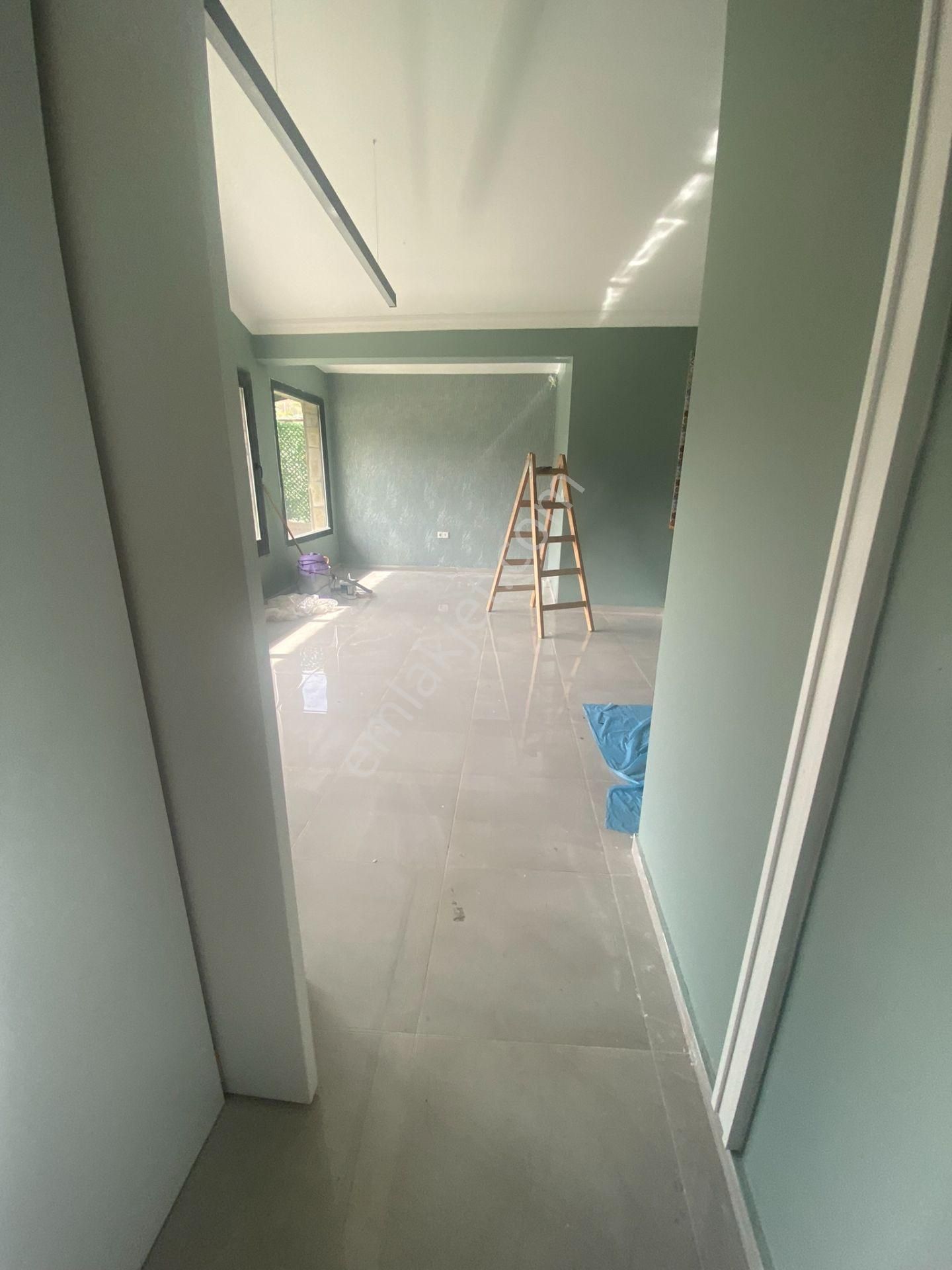 Dikili Güven Emlak'tan Demirtaş Köyünde Acil Satılık Müstakil Taş Ev - Görsel 7