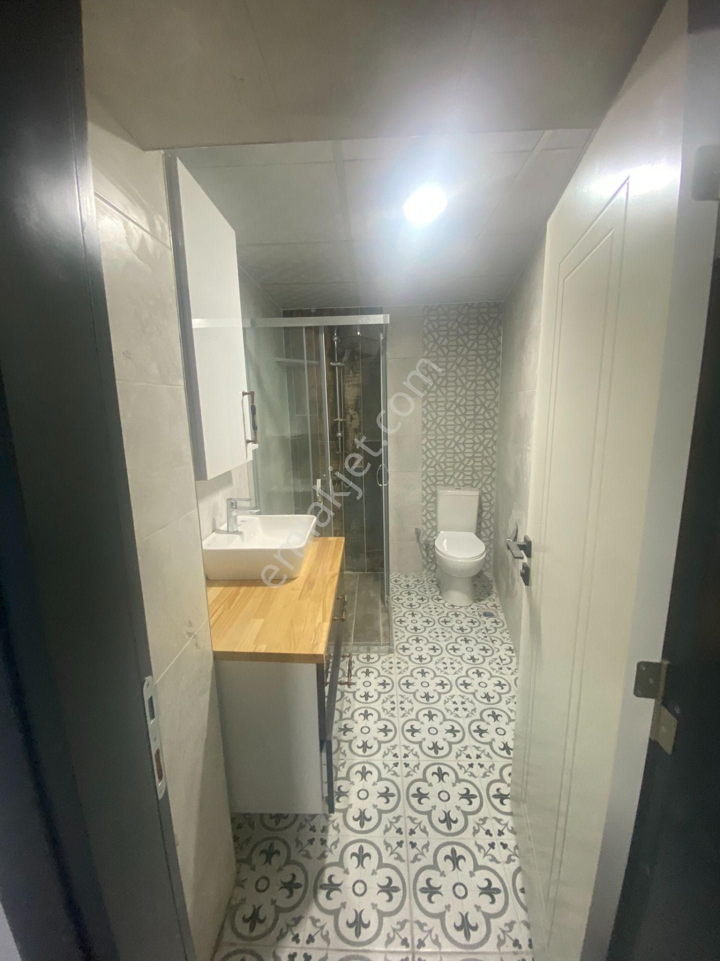 Dikili Güven Emlak'tan Demirtaş Köyünde Acil Satılık Müstakil Taş Ev - Görsel 24