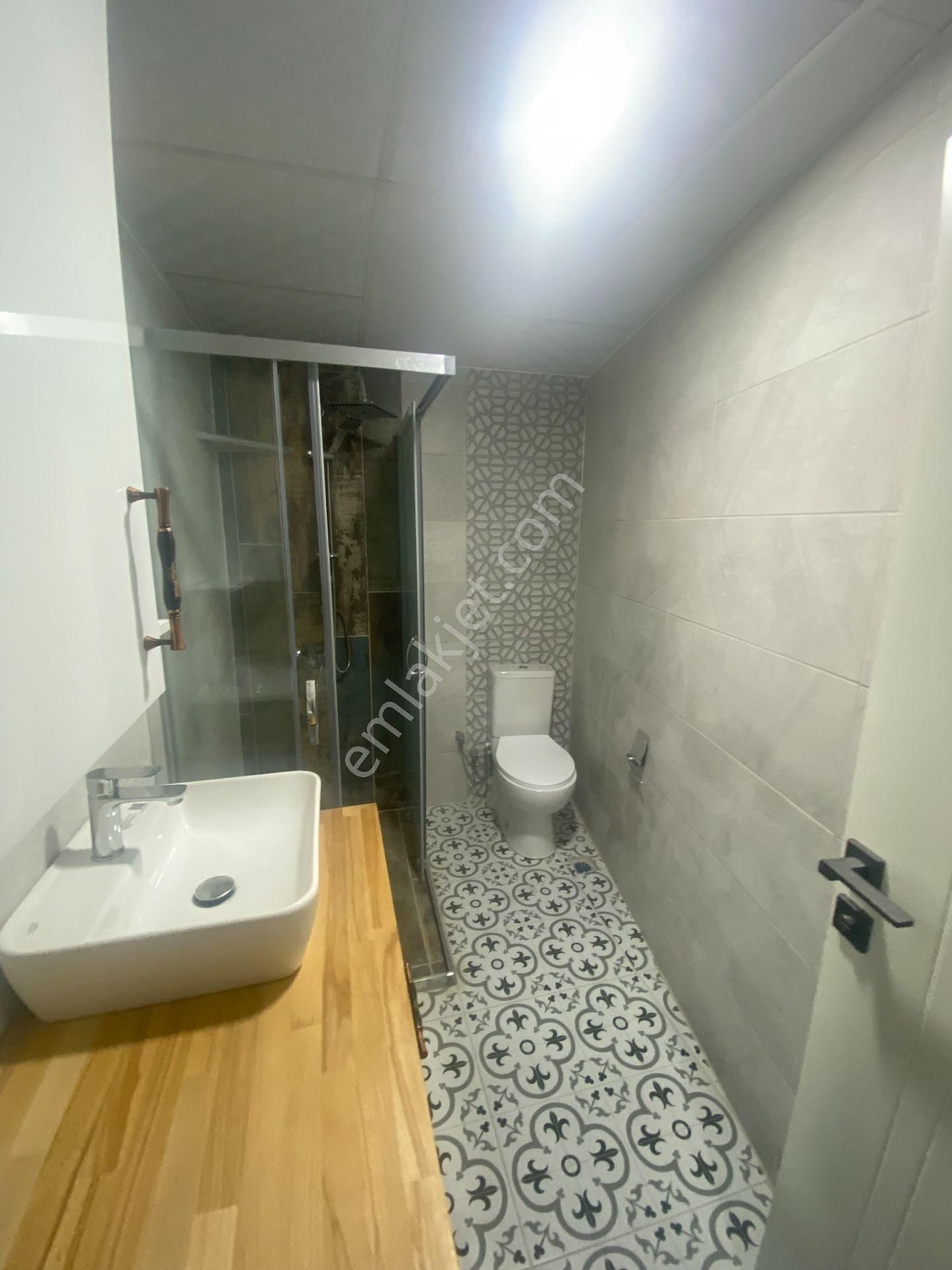 Dikili Güven Emlak'tan Demirtaş Köyünde Acil Satılık Müstakil Taş Ev - Görsel 25