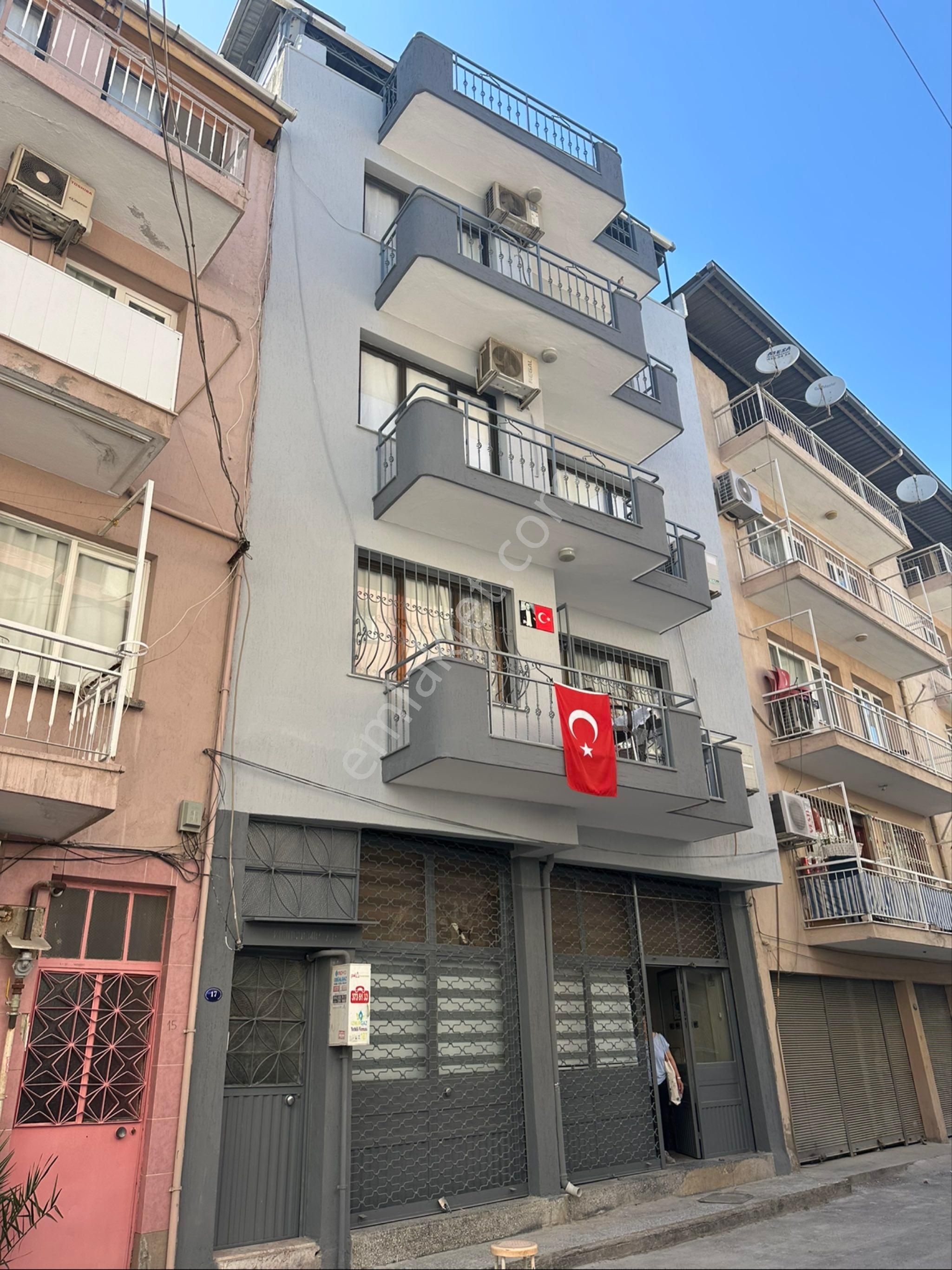 Birlik Mah.'nde Satılık 5 Katlı Geniş Daireli Bina