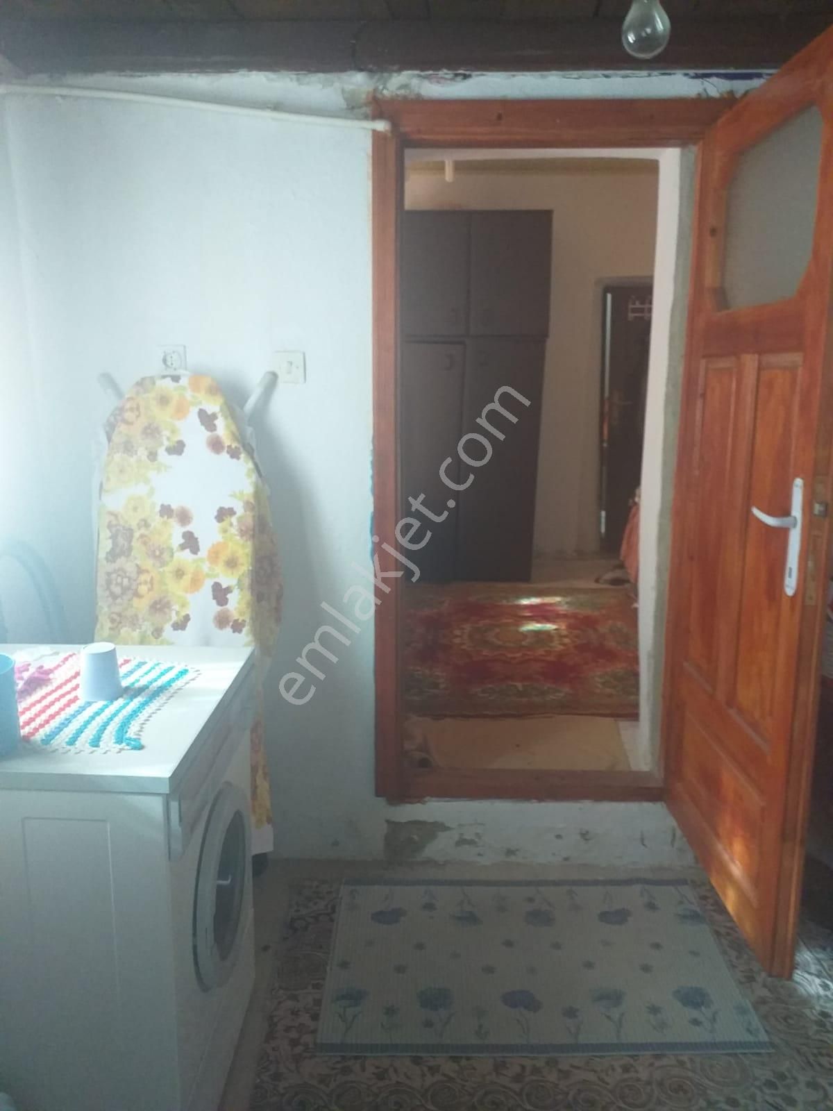 Pazarören Merkezde Müstakil Bahçeli Ev - Görsel 22