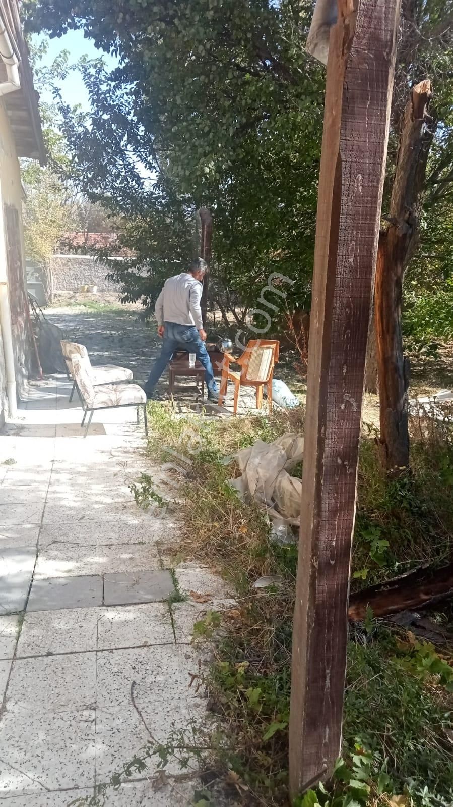 Pazarören Merkezde Müstakil Bahçeli Ev - Görsel 6