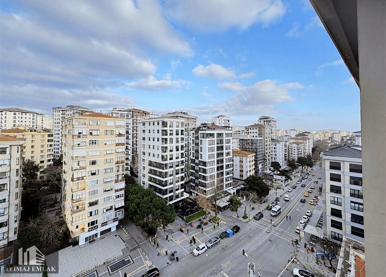 Lf İmajdan Suadiye Ayşe Kadında Minibüs Cad Üzeri Net 100 M2 3+1