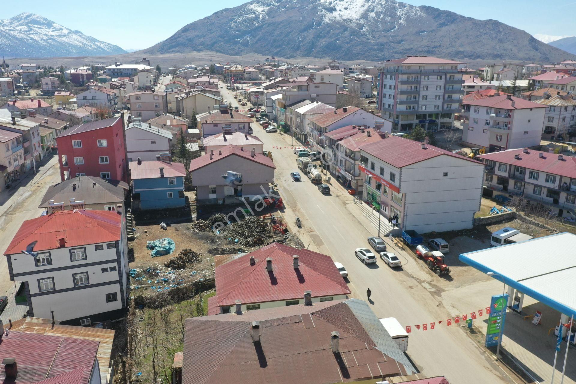 Cadde Üzeri Ziraat Bankası Karşısı Kelepir Komple Satılık Bina - Görsel 2