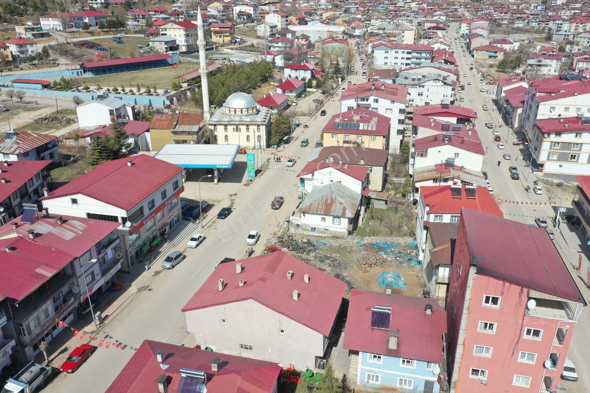 Cadde Üzeri Ziraat Bankası Karşısı Kelepir Komple Satılık Bina - Görsel 8